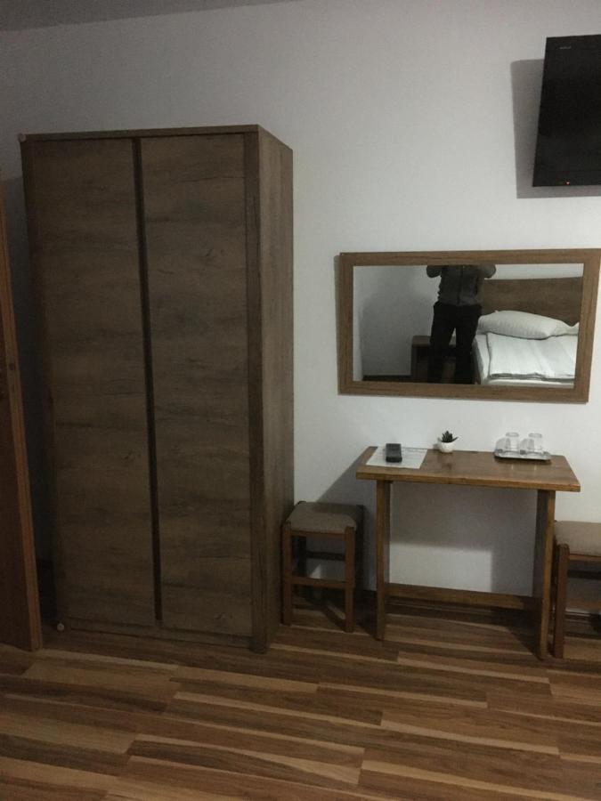 Casa Popa'S Hotel Cîrţişoara Bagian luar foto